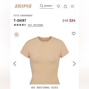 SKIMS fits everybody t-shirt